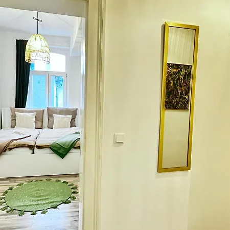 Wellness - Sauna - 3 Schlafzimmer - 6 Personen - Zentrum Apartmán Hannover