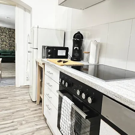 Wellness - Sauna - 3 Schlafzimmer - 6 Personen - Zentrum