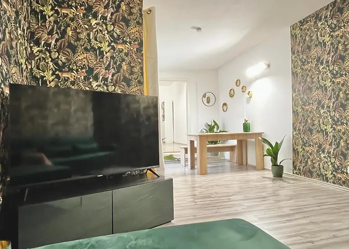 Wellness - Sauna - 3 Schlafzimmer - 6 Personen - Zentrum Apartment *